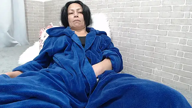 sweet luana online show from July 11, 2026, 4:59 am