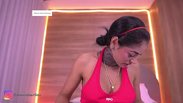 danna berlin  online show from July 23, 2026, 7:23 pm