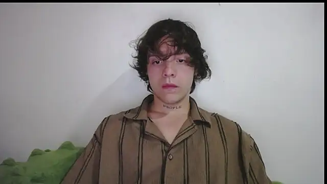 Santiago kiler online show from June 16, 2026, 12:24 am