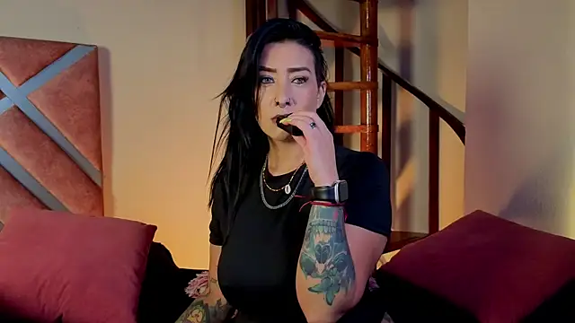  kelly hous36 online show from July 7, 2026, 12:53 pm