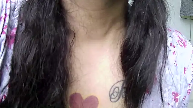 MSweetLindaParks online show from August 8, 2026, 7:49 pm