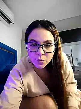 Snapshot of Susaan_Miilf chatting on June 7, 2026, 6:55 pm Susaan Miilf online show from June 7, 2026, 6:55 pm