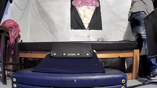 cum4calvin online show from June 11, 2026, 7:06 am