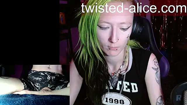 alicewonder09 online show from July 15, 2026, 3:34 am
