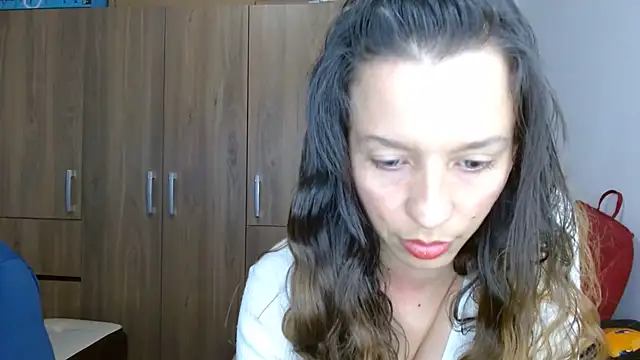 Isaandysex2428 online show from July 23, 2026, 1:19 am