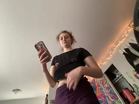 Snowbunnycake 131 online show from July 28, 2026, 8:52 pm