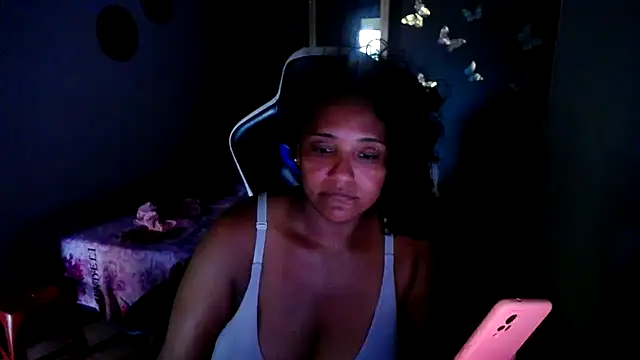 marysol83 online show from May 16, 2026, 9:35 pm