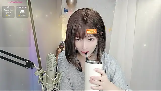 tw lala online show from June 25, 2026, 4:00 pm