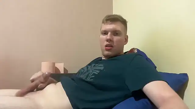 sexybooii6968 online show from July 28, 2026, 6:53 pm