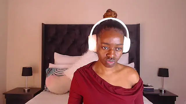 Sexynaughty Gal online show from August 2, 2026, 2:15 pm