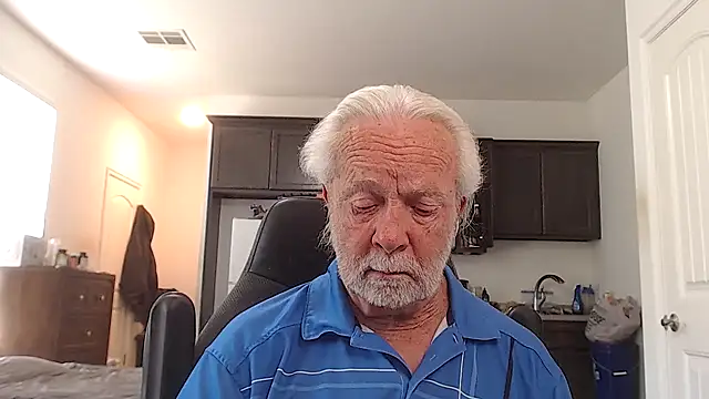 rockpoint69 online show from June 19, 2026, 7:39 pm