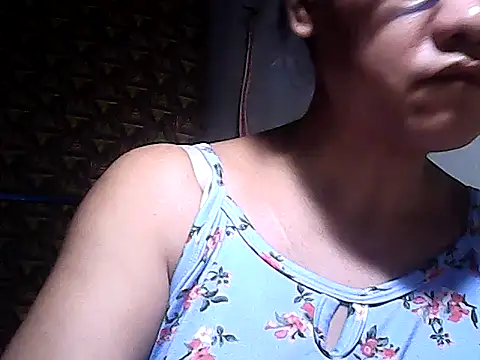 sweetsosie18 online show from July 2, 2026, 11:44 pm