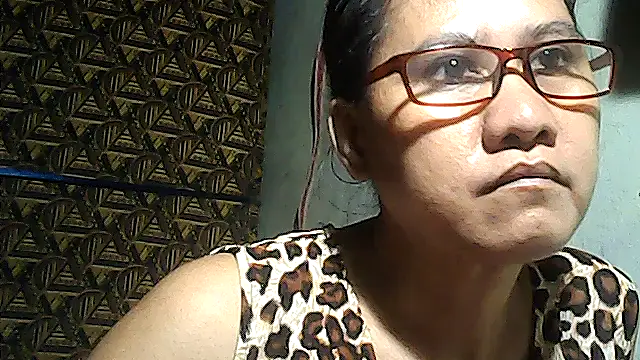 sweetsosie18 online show from July 16, 2026, 3:23 am
