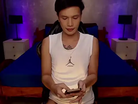 xjakolitox online show from July 15, 2026, 8:03 pm