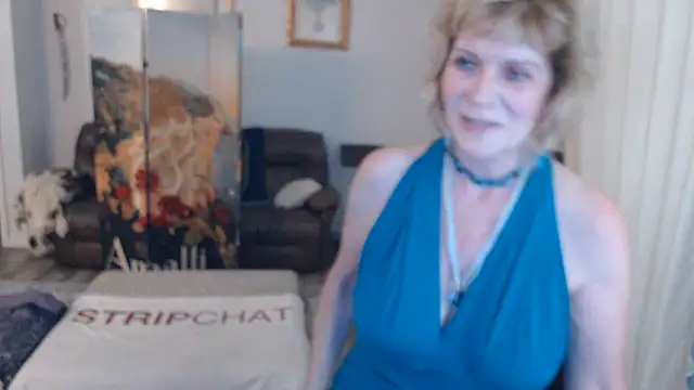 SindeeDix online show from July 11, 2026, 5:04 pm