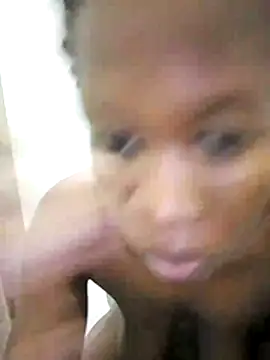 africanpussy22 online show from April 10, 2026, 10:58 pm