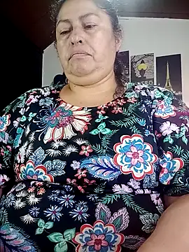 Keyla01  online show from April 26, 2026, 6:05 pm