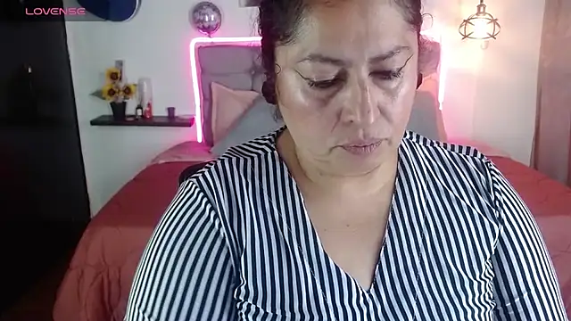 Keyla01  online show from July 29, 2026, 5:33 pm