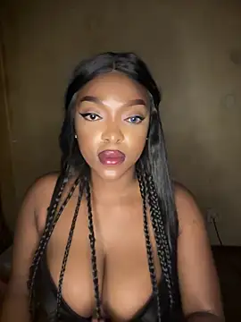 BustyLwa online show from July 29, 2026, 7:23 pm