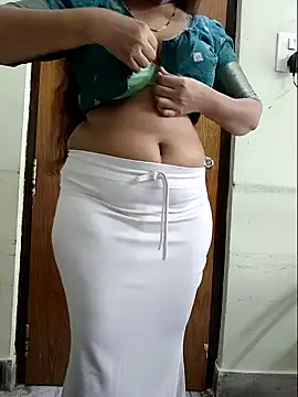 Snapshot of yoursana- chatting on July 24, 2026, 2:53 am yoursana- online show from July 24, 2026, 2:53 am