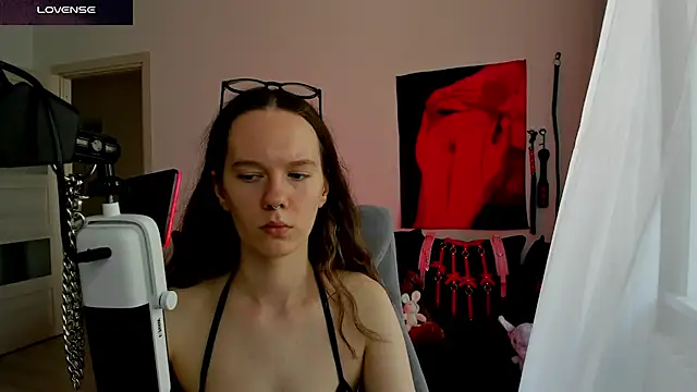 DivineBite online show from July 15, 2026, 1:27 pm