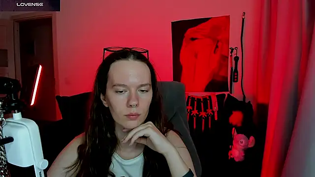 DivineBite online show from July 16, 2026, 5:52 pm