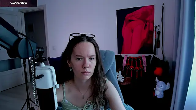 DivineBite online show from July 23, 2026, 1:20 pm
