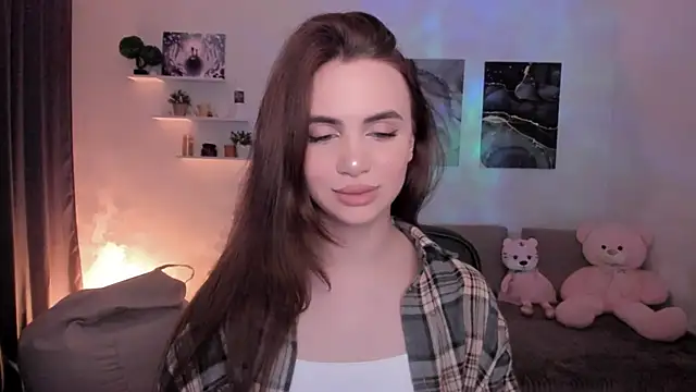 aPieceOfJoy online show from July 1, 2026, 4:25 am
