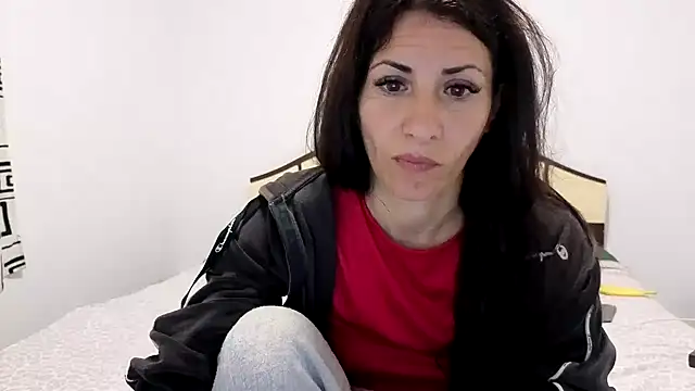 sexyevalove online show from July 15, 2026, 2:28 am