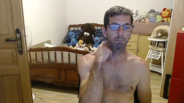 steph19x5 online show from June 17, 2026, 6:31 pm