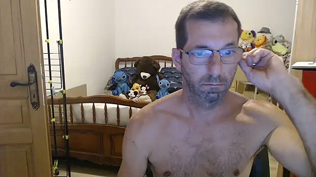 steph19x5 online show from July 28, 2026, 3:32 pm
