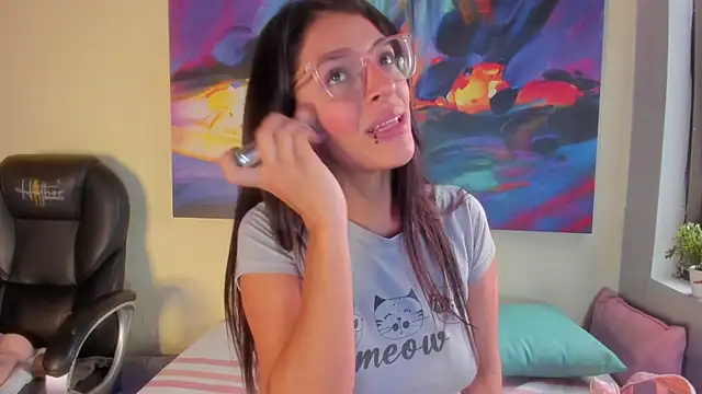annyluna1 online show from July 27, 2026, 11:28 am