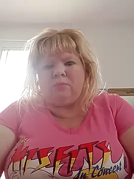 Snapshot of JemJensen30 chatting on June 18, 2026, 2:54 pm JemJensen30 online show from June 18, 2026, 2:54 pm