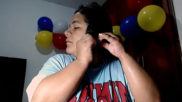Van3orgasm4me online show from June 21, 2026, 9:01 am