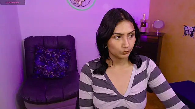 leah-666 online show from January 25, 2025, 1:30 pm