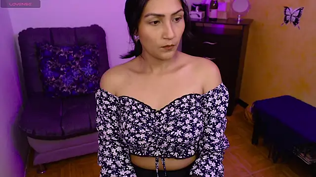 leah-666 online show from January 26, 2025, 1:36 pm