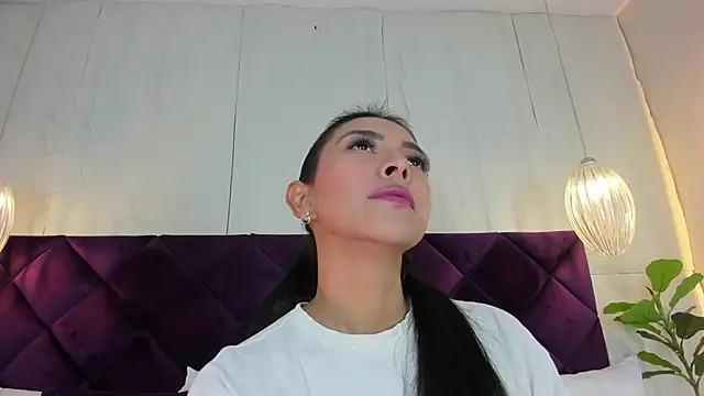  BunnyNaugthy online show from June 27, 2026, 10:37 pm