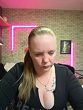 Melissa1994- online show from May 14, 2026, 5:42 pm
