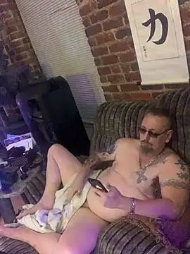 Littledick007007 online show from July 24, 2026, 9:40 am