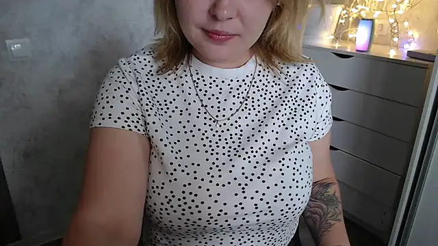 leeilawow online show from May 9, 2026, 6:29 am