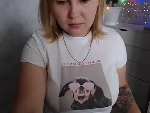 leeilawow online show from May 11, 2026, 6:41 am