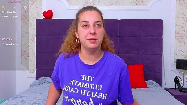 KarinaNoir online show from June 26, 2026, 3:55 am