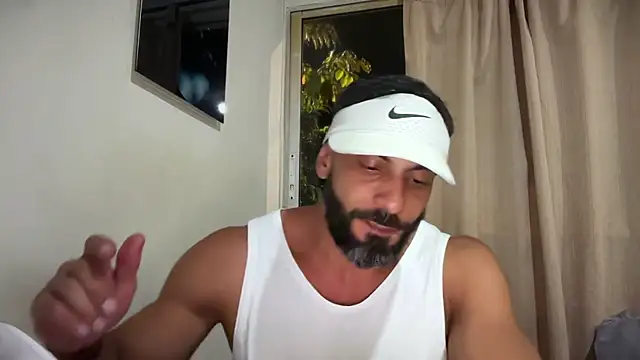 Snapshot of romeolovedark chatting on June 20, 2026, 2:36 am romeolovedark online show from June 20, 2026, 2:36 am