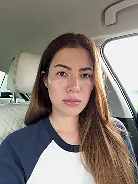 clairewntr online show from June 17, 2026, 3:57 pm