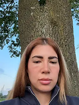 clairewntr online show from July 27, 2026, 7:21 pm