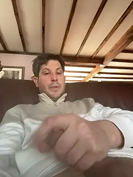 Taxidriver1988 online show from May 13, 2026, 8:23 am