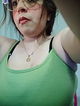 lorenitabella online show from June 23, 2026, 8:40 pm