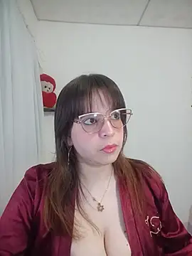lorenitabella online show from July 21, 2026, 9:55 am