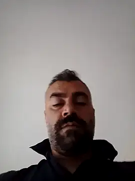 kevgir08 online show from June 19, 2026, 3:44 am
