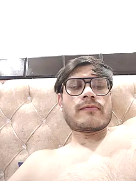 Snapshot of alex78265 chatting on July 19, 2026, 4:22 pm alex78265 online show from July 19, 2026, 4:22 pm